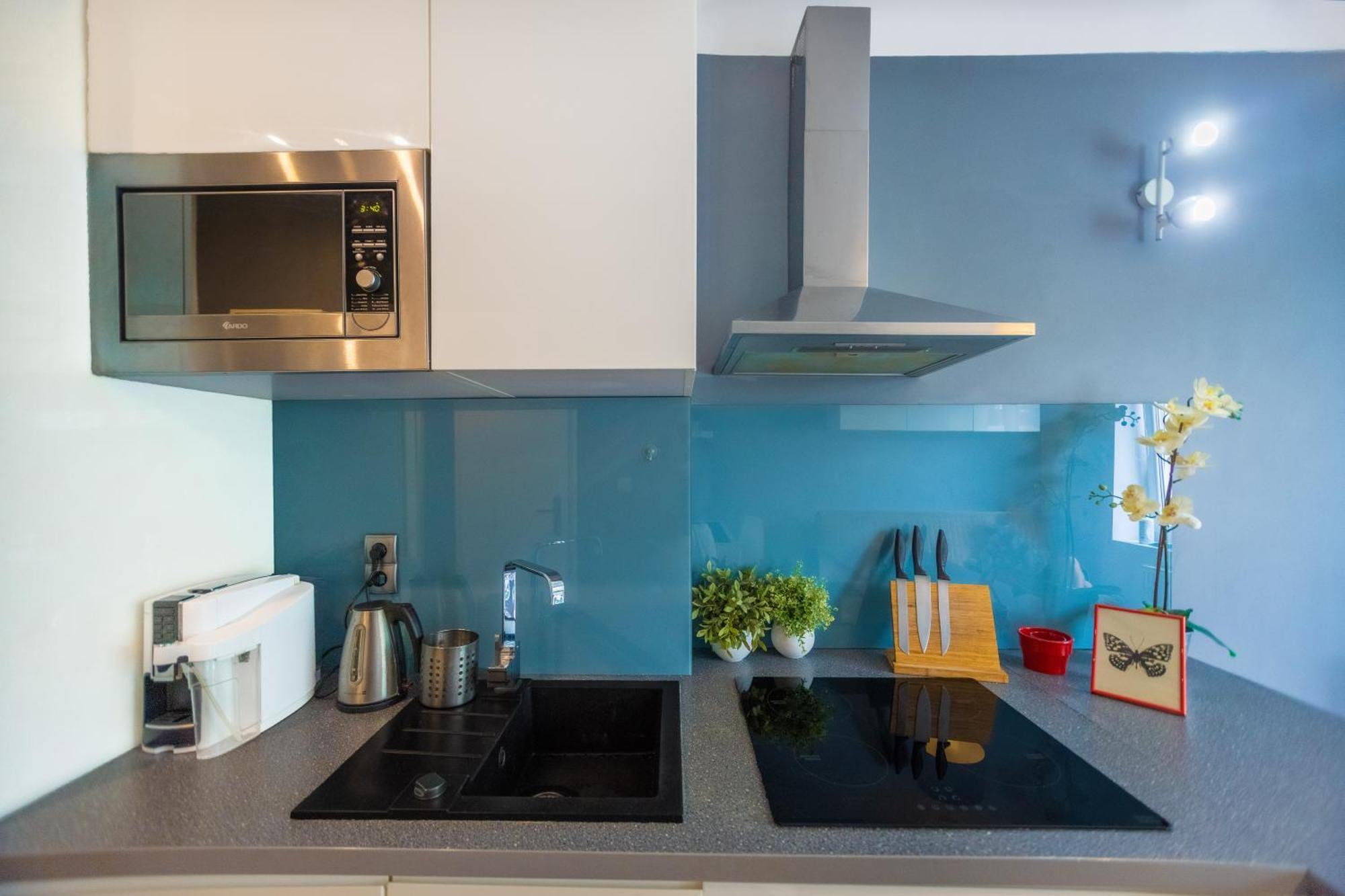 ורשה Cozy Studio Next To The Metro And City Center מראה חיצוני תמונה