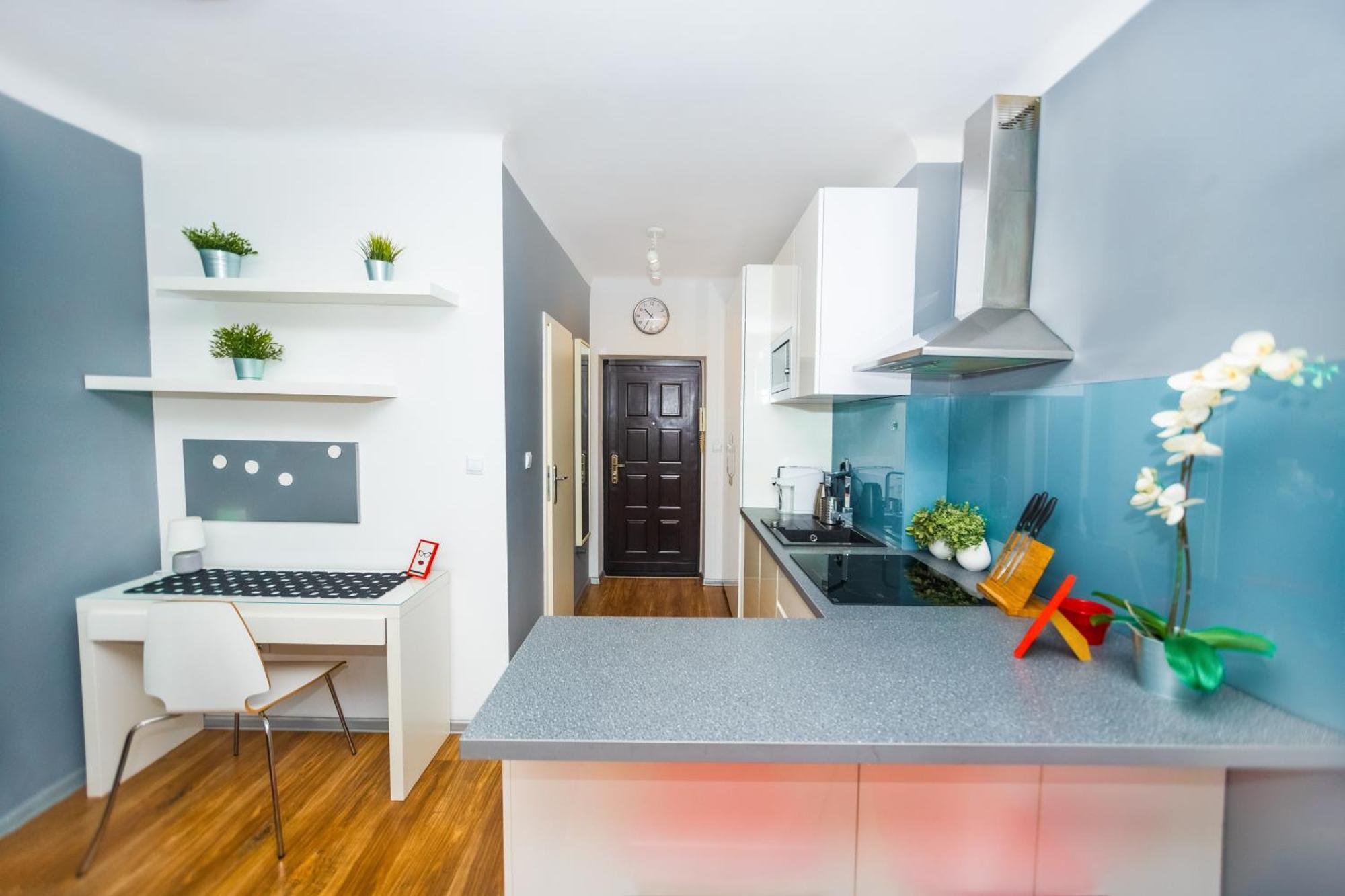 ורשה Cozy Studio Next To The Metro And City Center מראה חיצוני תמונה