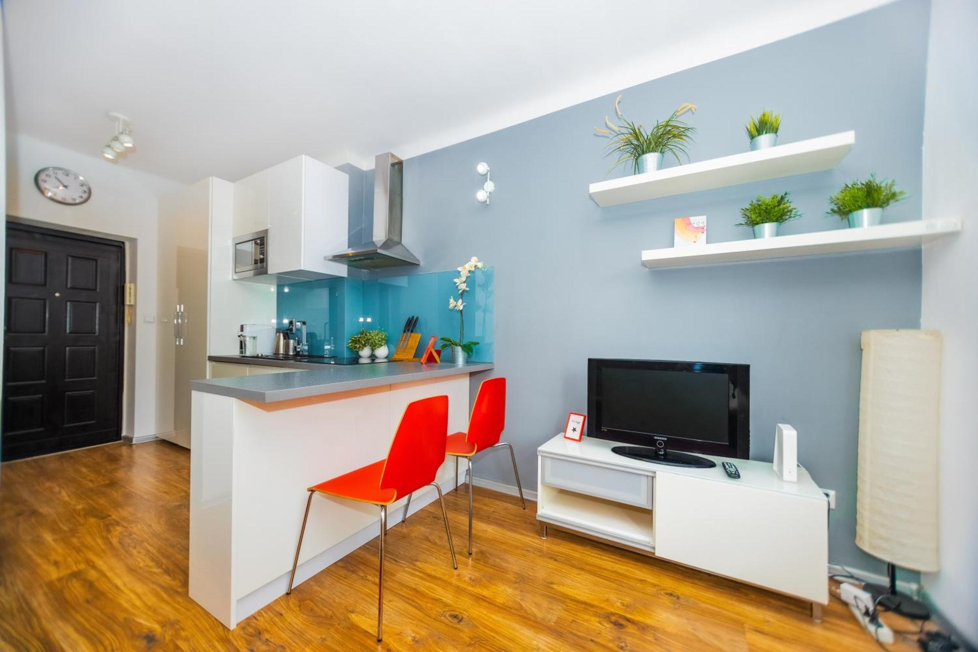 ורשה Cozy Studio Next To The Metro And City Center מראה חיצוני תמונה