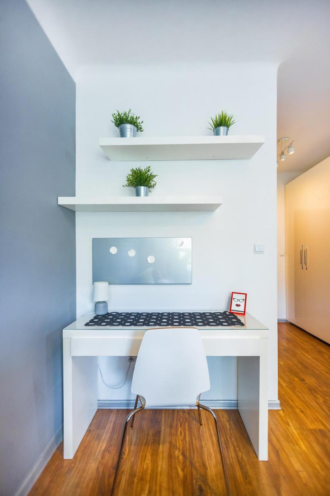 ורשה Cozy Studio Next To The Metro And City Center מראה חיצוני תמונה